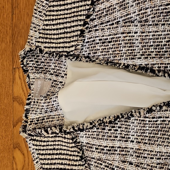 NWT Chicos Tweed Blazer Fringe Trim Jacket - Picture 4 of 6